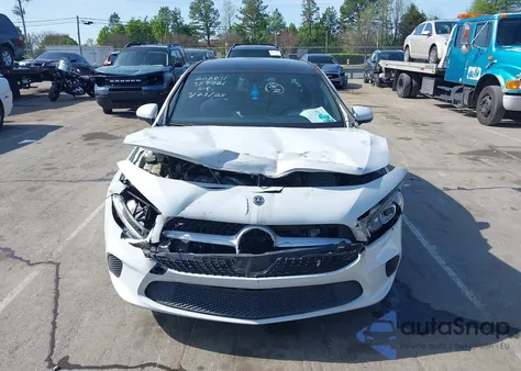 2020 Mercedes-Benz A 220 z USA, uszkodzony, nr VIN W1K3G4EB6LJ202811